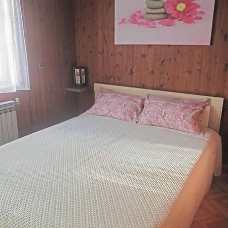 Cozy Apartment Alma, Two Steps From The Sea メドゥリン エクステリア 写真